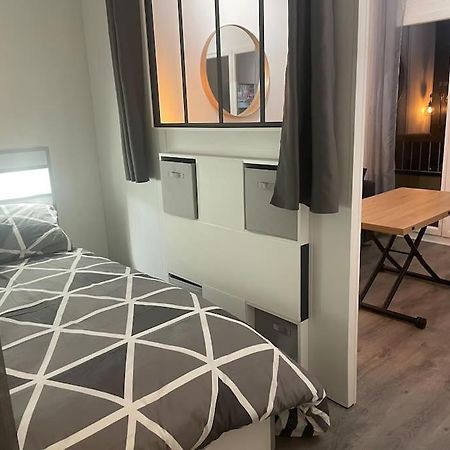 Apartamento Le Cocon Hyerois Hyères Exterior foto